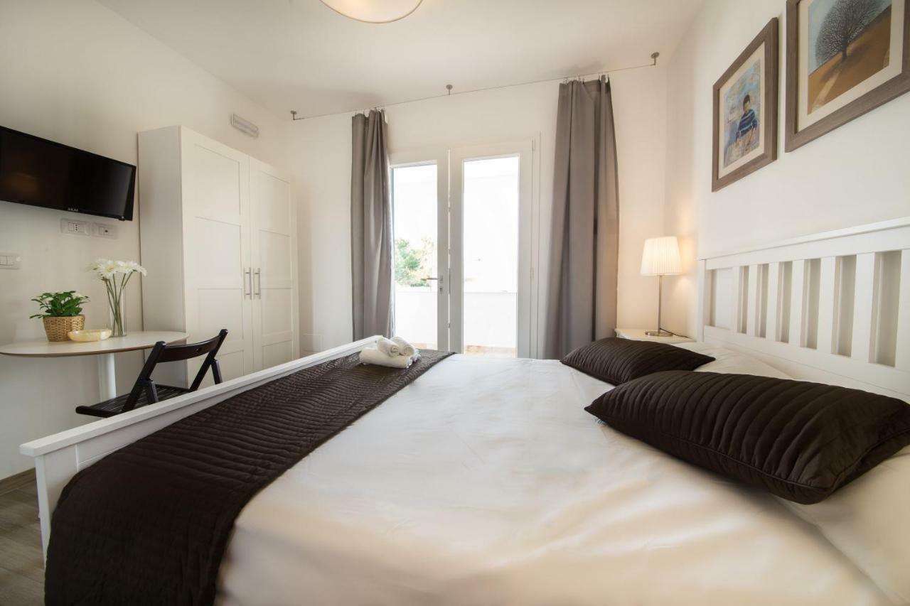 マリーナ・ディ・マンカヴェルサ Salentoineout Bed & Breakfast エクステリア 写真